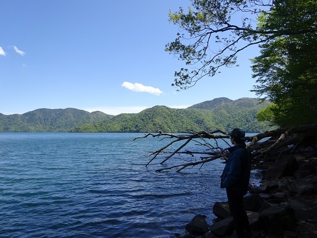 レイクトラウトを求めて中禅寺湖へ 2022.5.27~28: キャンプと焚火と